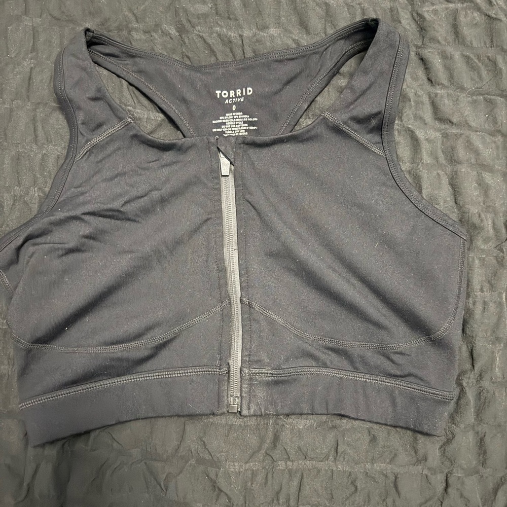 Torrid Active Wear (2 sports bras, 3 leggings, 2 bike shorts) - Picture 2 of 11